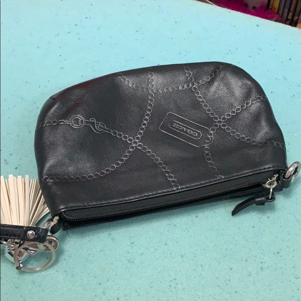 Coach wristlet - Picture 3 of 5